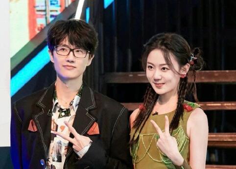 冯禧为什么可以进你好星期六 冯禧个人资料简介是怎么和许嵩在一起的？